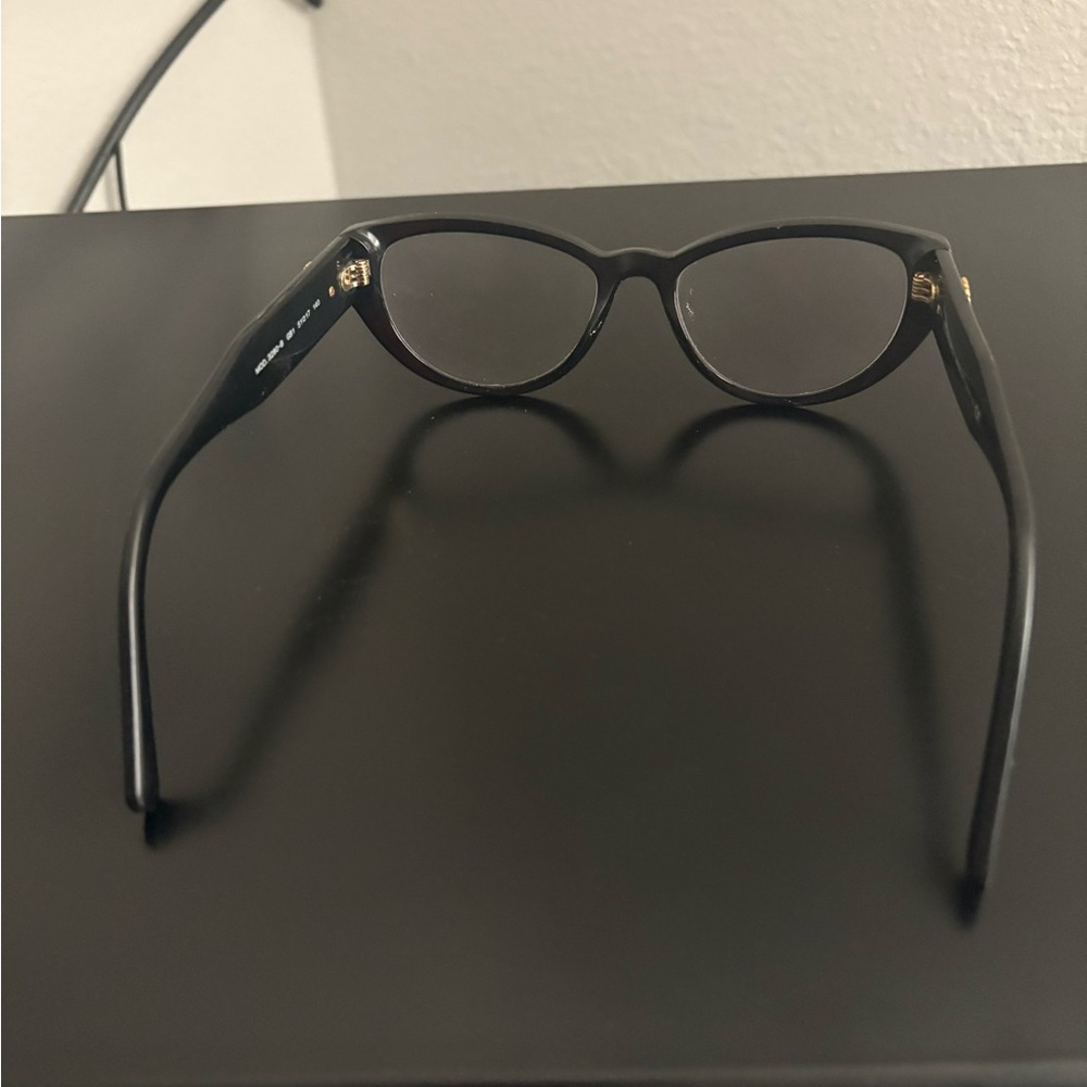 Classic Black Cat-Eye Glasses - Picture 4 of 5